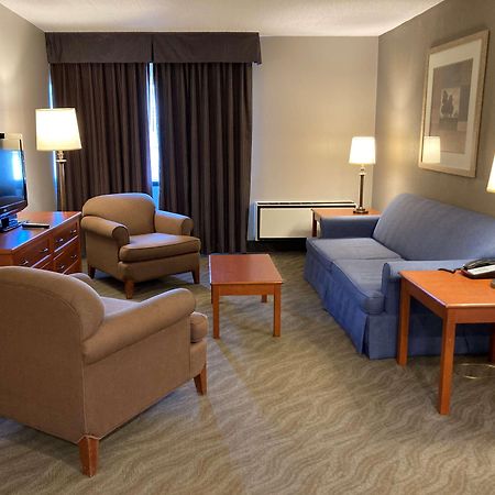 Best Western North Bay Hotel & Conference Centre Экстерьер фото