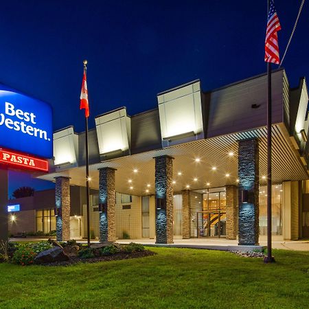 Best Western North Bay Hotel & Conference Centre Экстерьер фото
