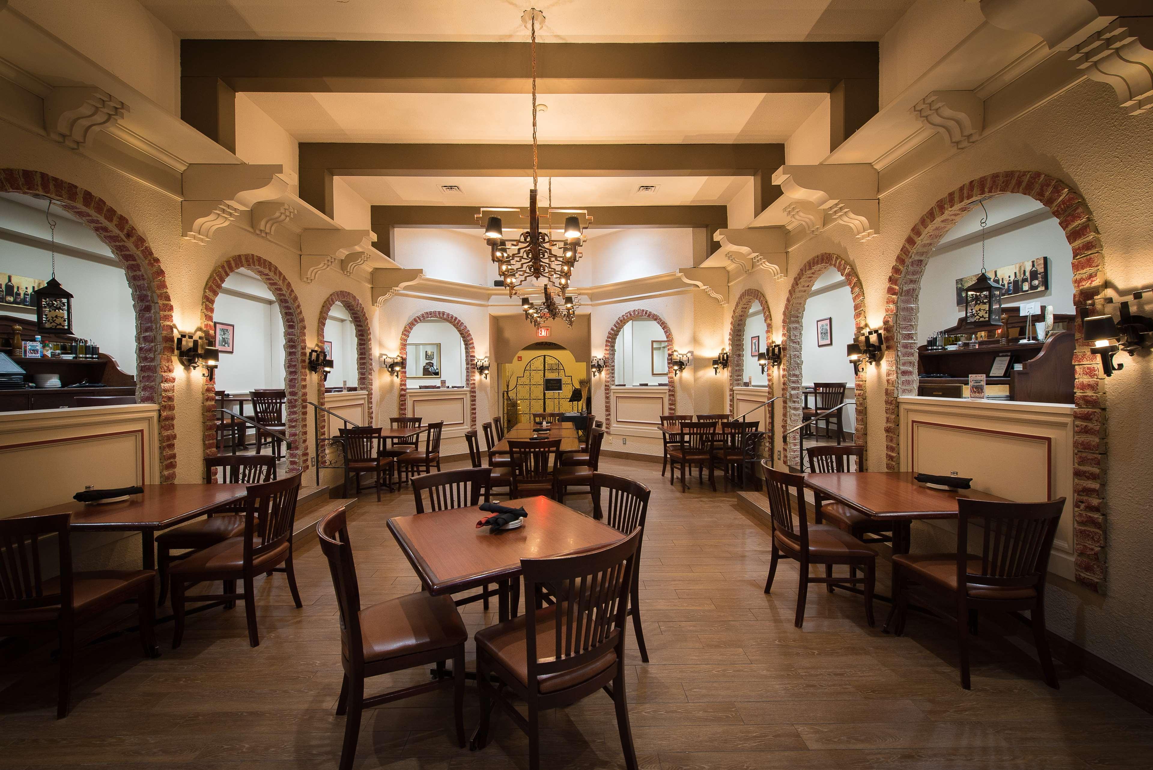 Best Western North Bay Hotel & Conference Centre Экстерьер фото