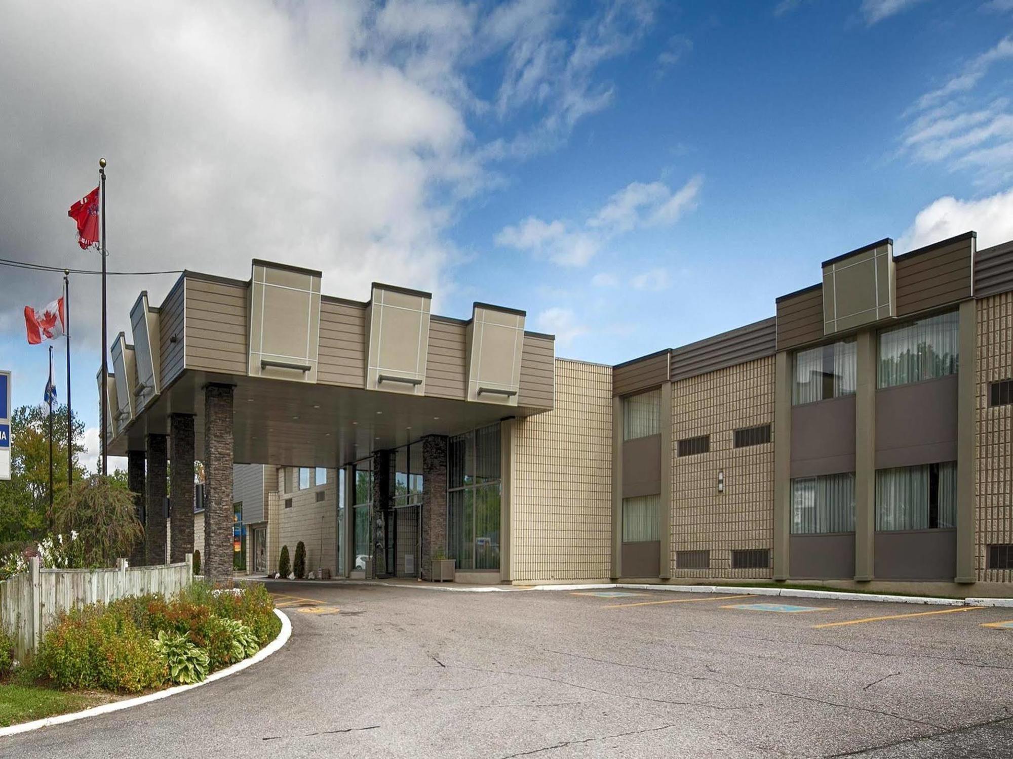 Best Western North Bay Hotel & Conference Centre Экстерьер фото