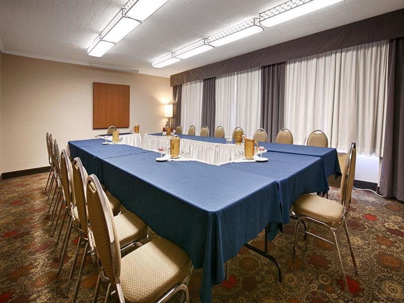 Best Western North Bay Hotel & Conference Centre Экстерьер фото
